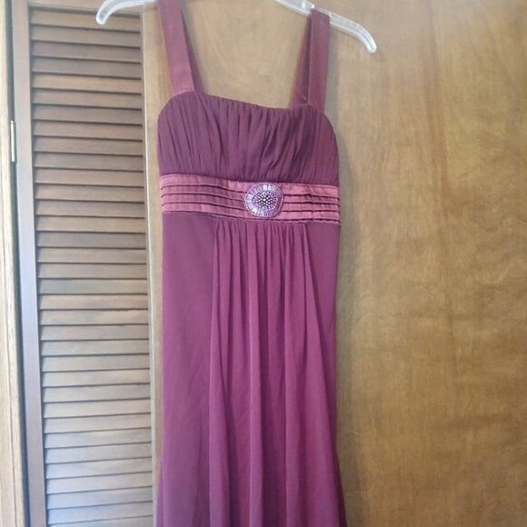 City Triangle size Small cranberry short dress - Picture 1 of 3